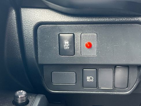 Certified 2022 Toyota Tacoma SR image 28