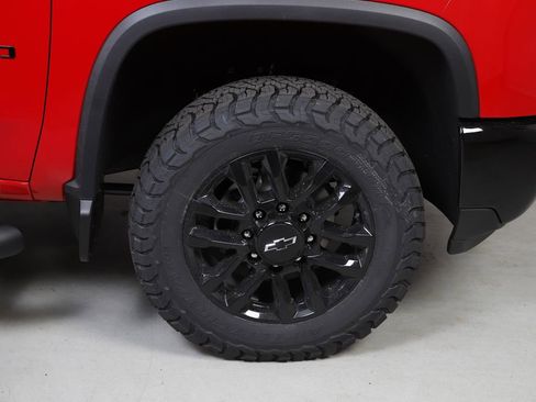 New 2026 Chevrolet Silverado 3500 LT w/ Trail Boss Package AWD/4WD image 7