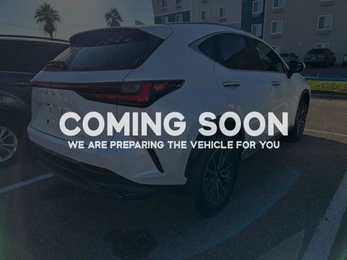 Used 2024 Lexus NX 250 FWD w/ Premium Package image 3