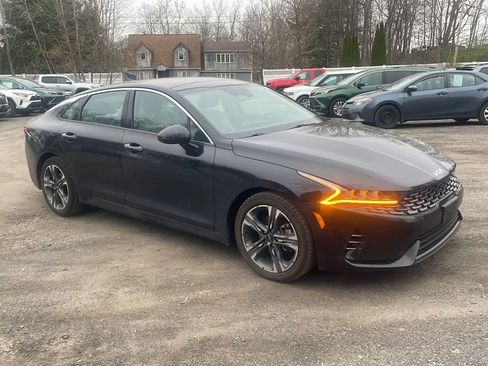 Used 2022 Kia K5 EX image 10