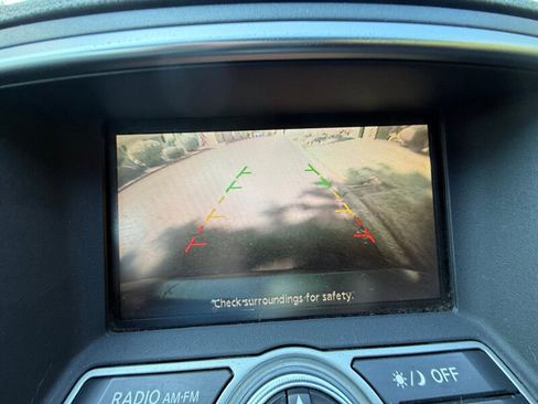 Used 2013 INFINITI G37 x w/ Premium Pkg image 22