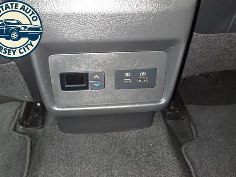 Used 2021 Nissan Rogue SL w/ Premium Package AWD/4WD image 29
