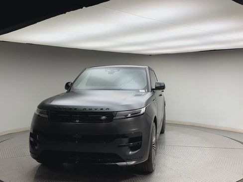 New 2026 Land Rover Range Rover Sport Dynamic SE AWD/4WD image 7