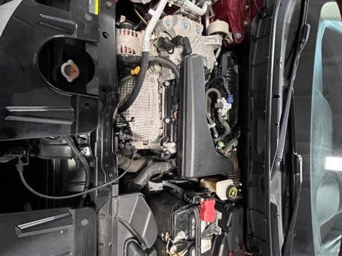 Used 2016 Nissan Rogue S image 27