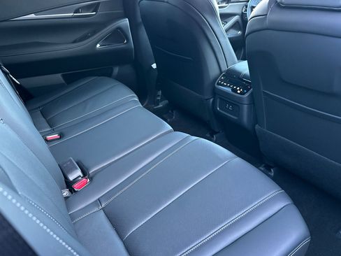 Certified 2025 INFINITI QX60 Luxe w/ Black Edition image 20