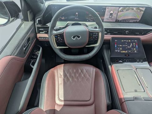 Used 2025 INFINITI QX80 Autograph w/ Autograph Exterior Package AWD/4WD image 17