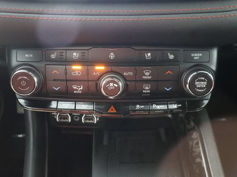 Used 2024 Dodge Durango R/T AWD/4WD image 54