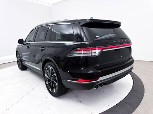 Used 2020 Lincoln Aviator Reserve w/ Equipment Group 202A AWD/4WD image 16