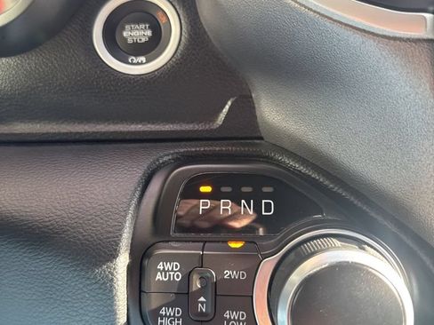 Used 2023 RAM 1500 Big Horn AWD/4WD image 10
