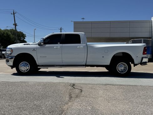 Used 2024 RAM 3500 Laramie image 7