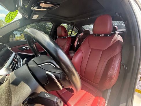 Used 2022 BMW 330i Sedan w/ Premium Package RWD image 12