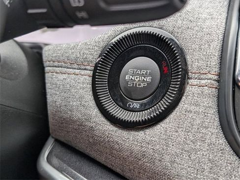 Used 2022 Jeep Compass Latitude w/ Sun and Sound Group image 30