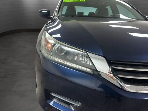 Used 2015 Honda Accord LX image 30