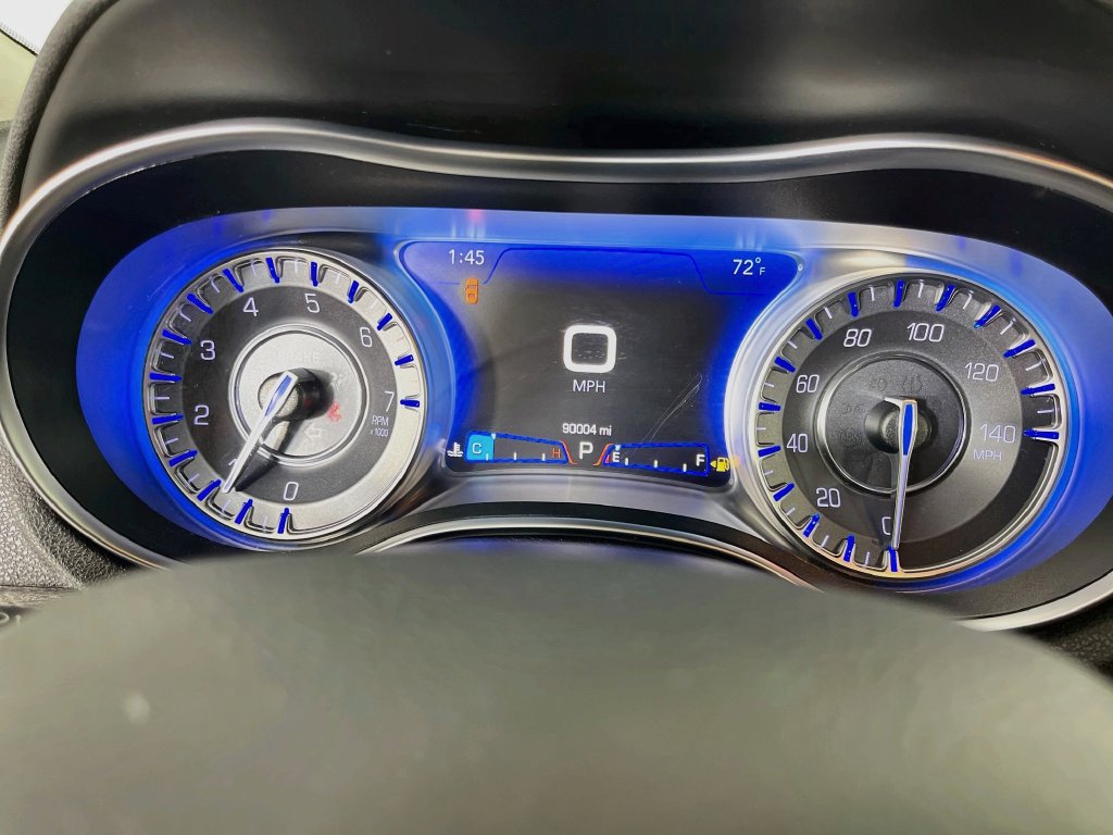 Used 2019 Chrysler 300 Touring w/ Sport Appearance Package RWD image 16