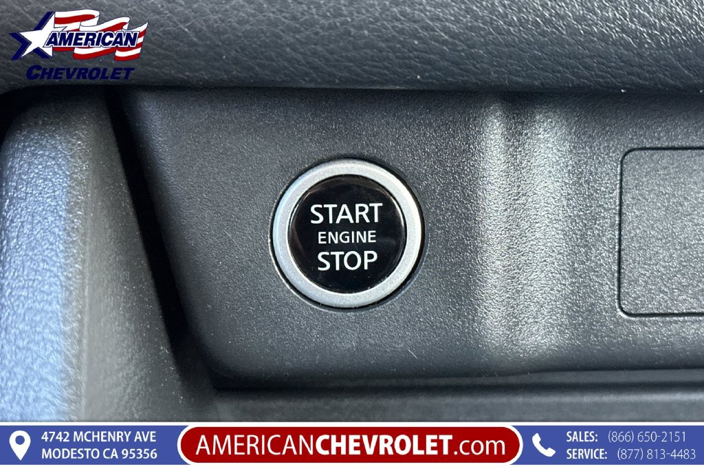 Used 2023 Nissan Rogue SV AWD/4WD image 30