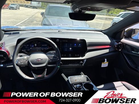 New 2026 Chevrolet Equinox RS w/ Convenience Package III AWD/4WD image 6