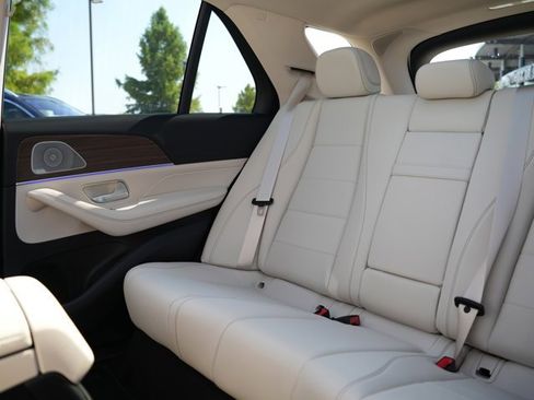 Used 2026 Mercedes-Benz GLE 450 4MATIC image 38