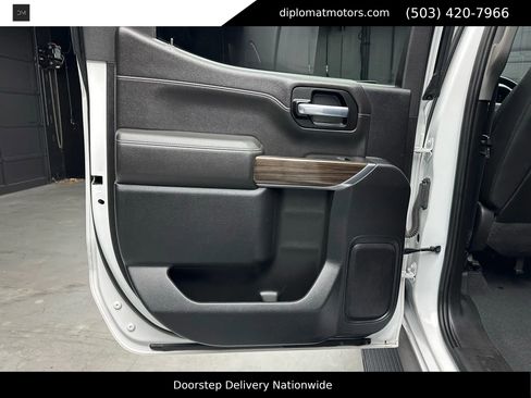 Used 2021 Chevrolet Silverado 1500 LT Trail Boss w/ Convenience Package II image 36