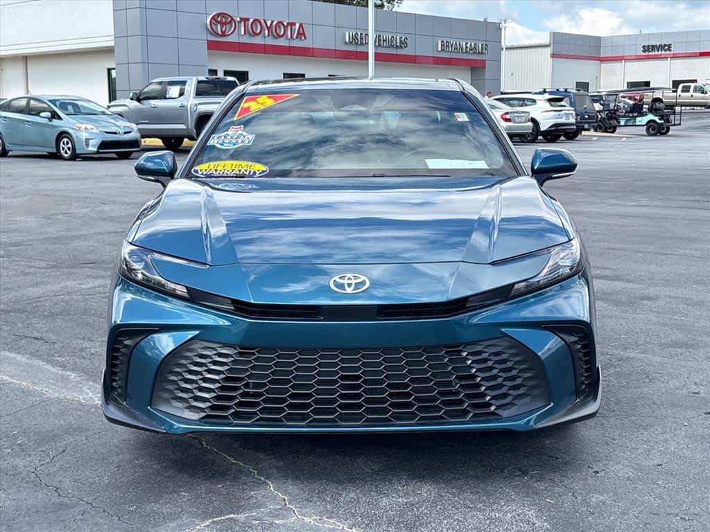 Used 2025 Toyota Camry SE w/ Multimedia Upgrade Package FWD image 25