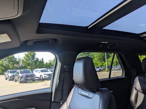 Used 2025 Ford Explorer Platinum AWD/4WD image 32