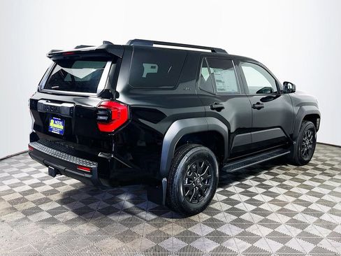 New 2026 Toyota 4Runner SR5 RWD image 8
