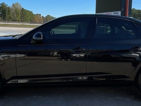 Used 2017 Audi A4 2.0T Premium image 8