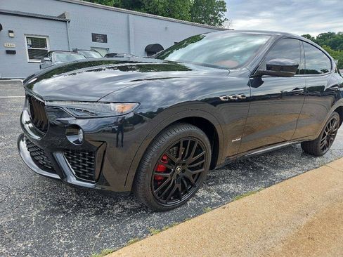 Used 2019 Maserati Levante GranSport AWD/4WD image 2