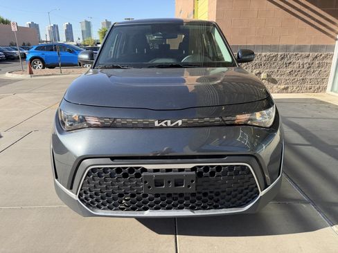 Used 2024 Kia Soul LX w/ Option Group 015 FWD image 10