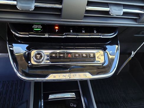 Used 2025 Lincoln Corsair Grand Touring w/ Equipment Group 301A image 17