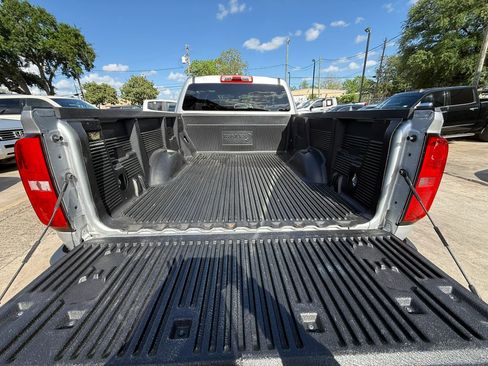 Used 2020 Chevrolet Colorado W/T image 32