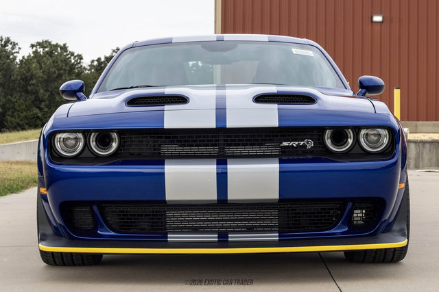 Used 2022 Dodge Challenger SRT Hellcat RWD image 13