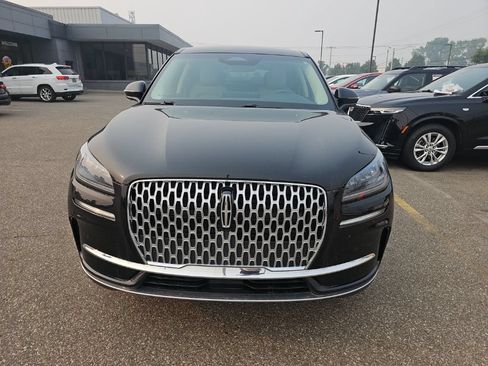 Used 2023 Lincoln Corsair FWD w/ Equipment Group 101A image 7