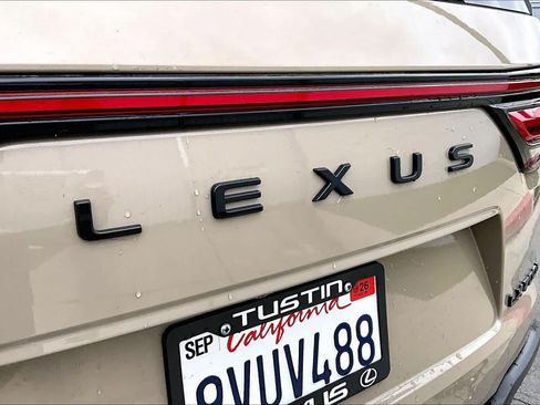 Used 2025 Lexus LX 700h Overtrail AWD/4WD image 31