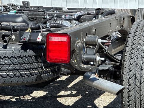 New 2026 Chevrolet Silverado 1500 W/T AWD/4WD image 25