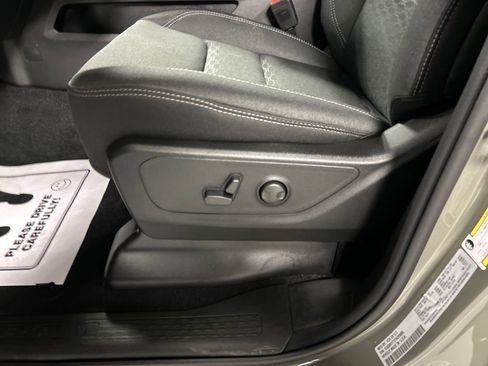 New 2026 RAM 1500 Big Horn AWD/4WD image 11