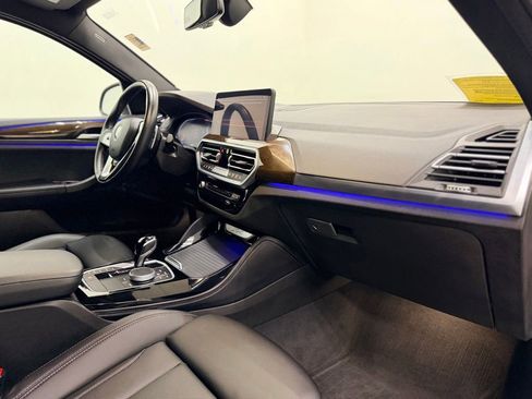Used 2024 BMW X4 xDrive30i AWD/4WD image 18