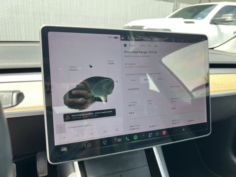 Used 2020 Tesla Model 3 Standard Range RWD image 24