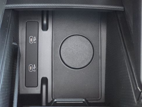 Certified 2026 Porsche Cayenne Electric AWD/4WD image 10