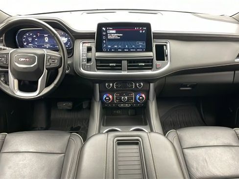 Certified 2022 GMC Yukon SLT w/ SLT Luxury Package image 6