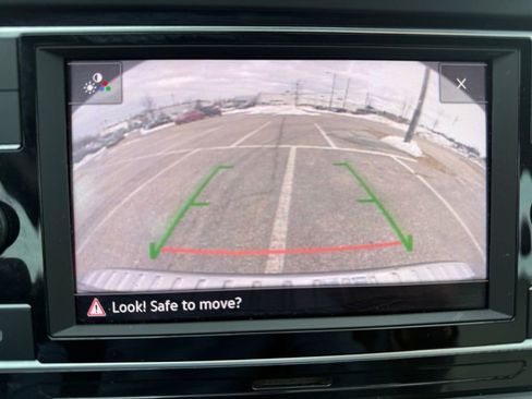 Used 2020 Volkswagen Jetta R-Line w/ R-Line Cold Weather Package image 18