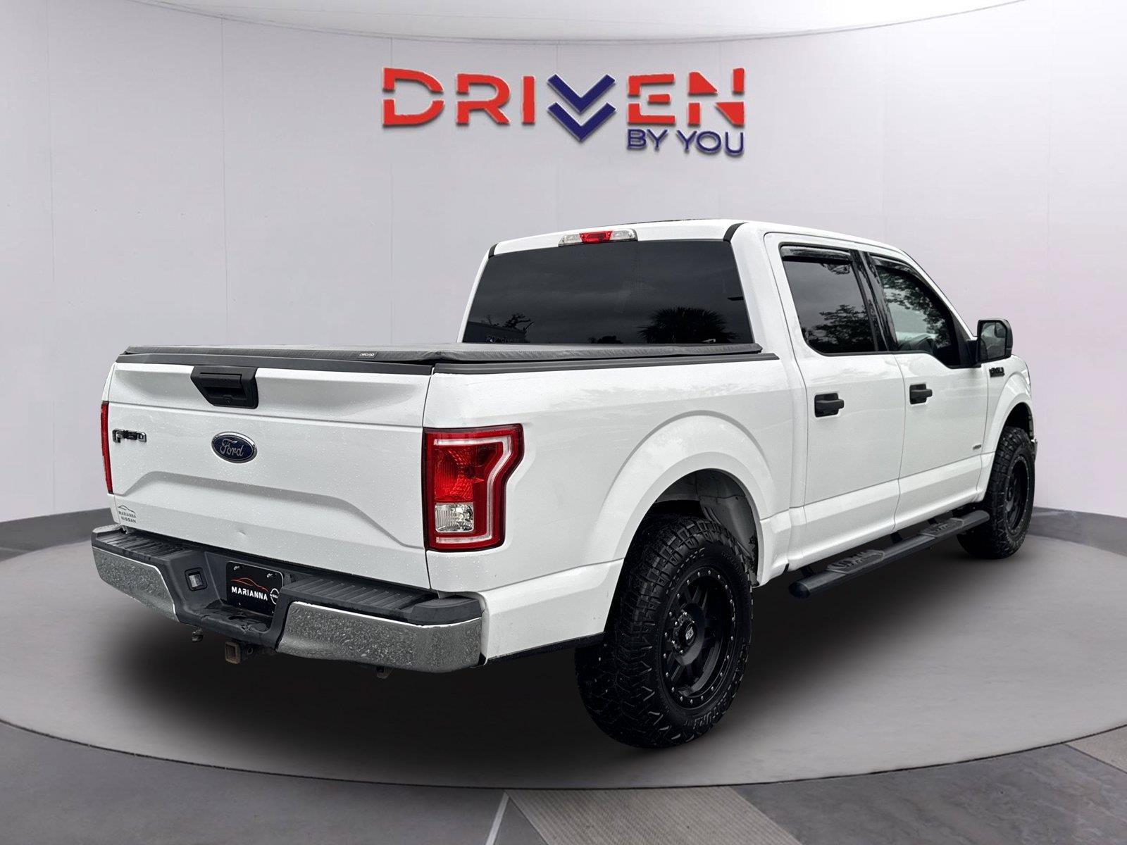 Used 2017 Ford F150 XLT RWD image 3
