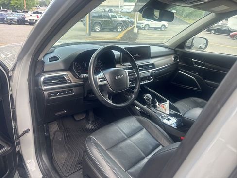 Used 2022 Kia Telluride EX w/ EX Premium Package AWD/4WD image 18