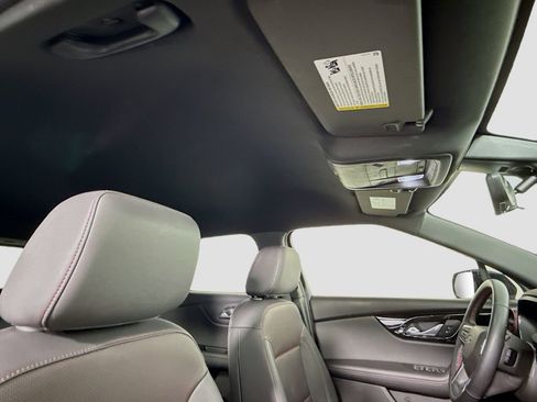 Used 2025 Chevrolet Blazer RS w/ Driver Confidence II Package image 19