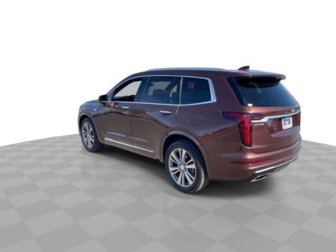 Used 2023 Cadillac XT6 Premium Luxury image 6