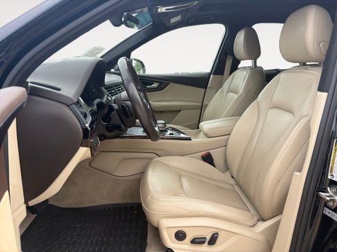 Used 2018 Audi Q7 3.0T Premium Plus AWD/4WD image 9