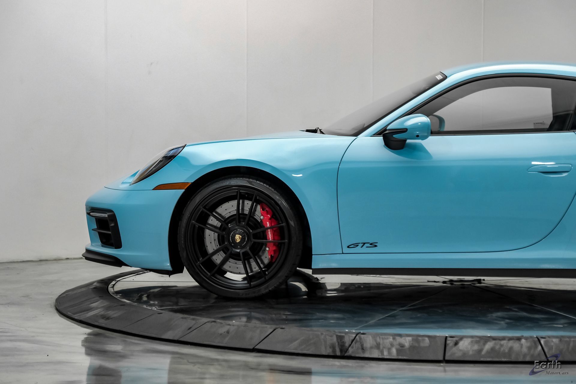 Used 2024 Porsche 911 Carrera GTS RWD image 7