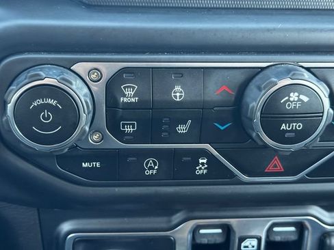 Certified 2023 Jeep Wrangler Unlimited Sport AWD/4WD image 36