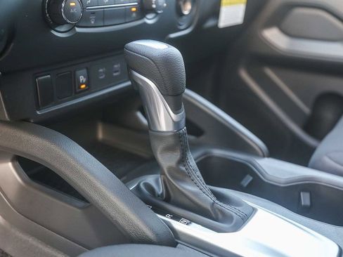 New 2026 Nissan Frontier S image 24