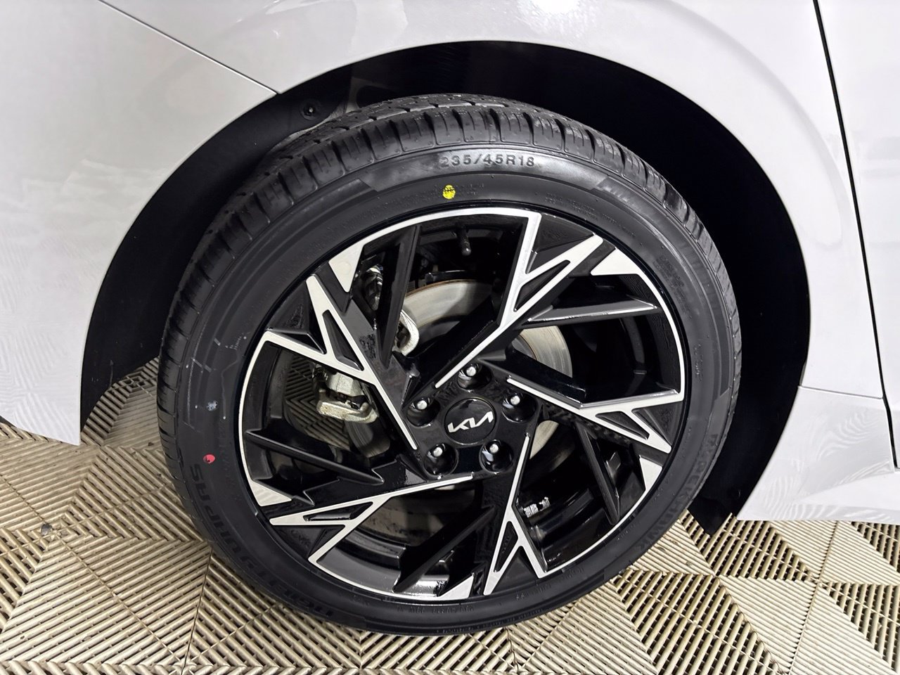Used 2025 Kia K5 GT-Line w/ GT-Line Premium Package FWD image 34