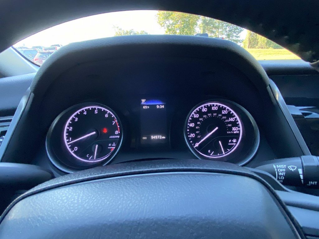 Used 2023 Toyota Camry SE FWD image 33